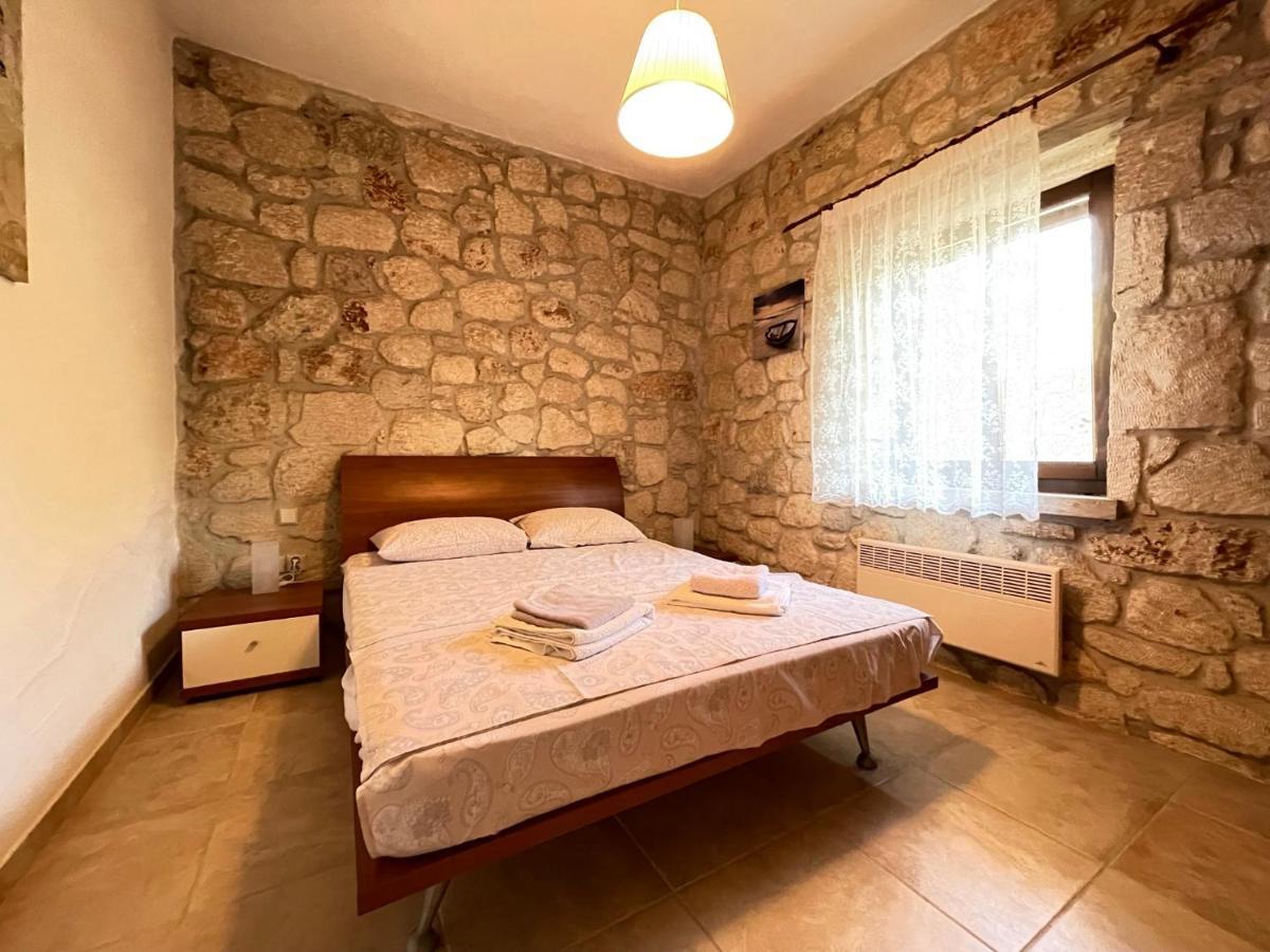 Jordan'S Stone House Villa Szíviri Kültér fotó