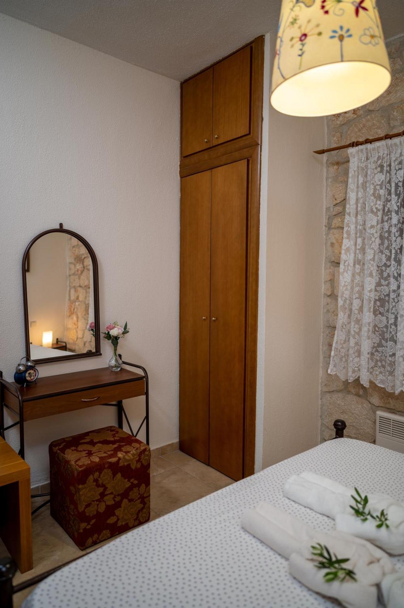 Jordan'S Stone House Villa Szíviri Kültér fotó