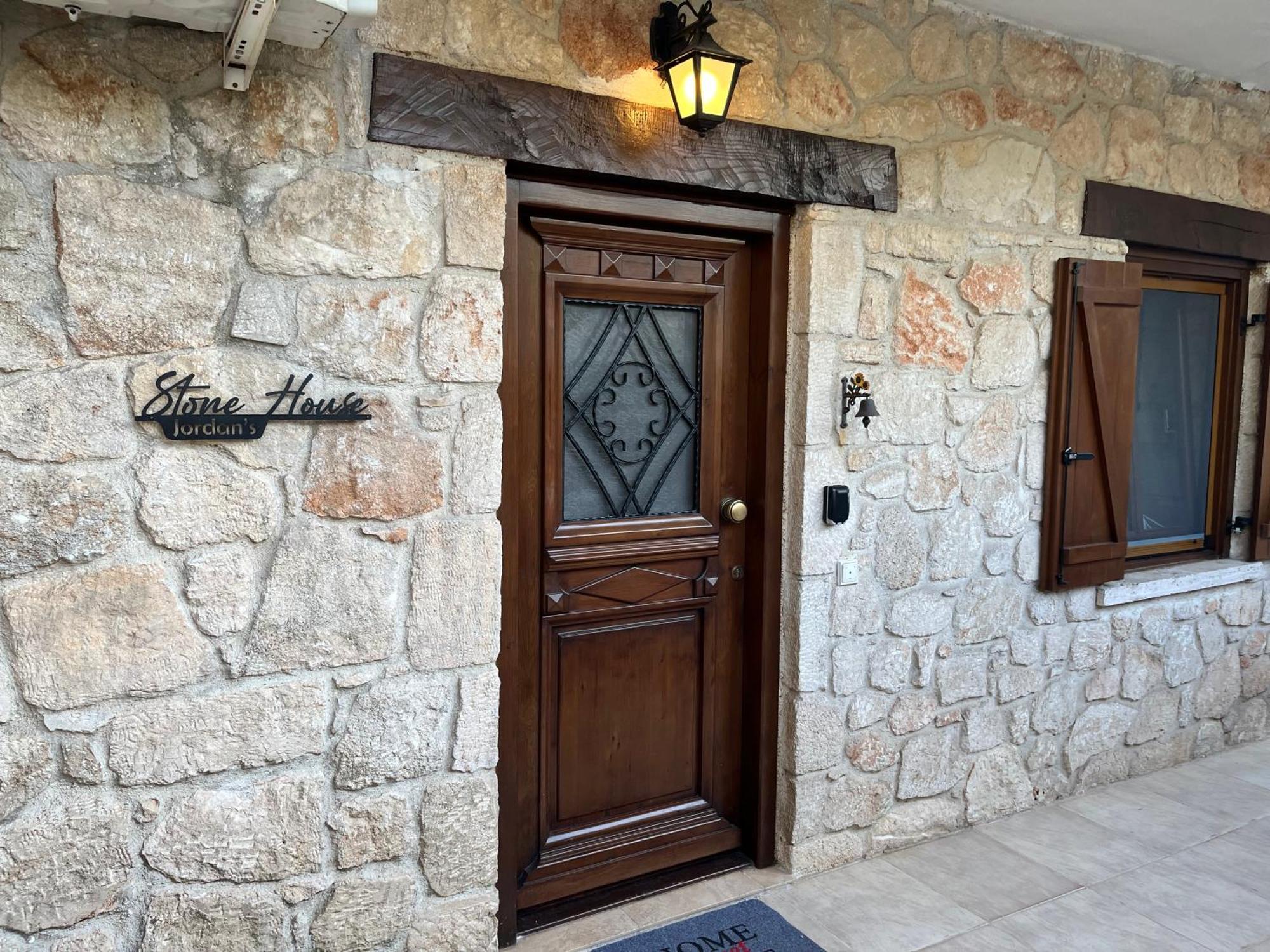 Jordan'S Stone House Villa Szíviri Kültér fotó